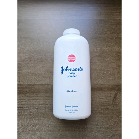 JOHNSON'S Other - Vintage Johnsons Baby Powder 22 oz Silky Soft Skin Original Talc Formula
